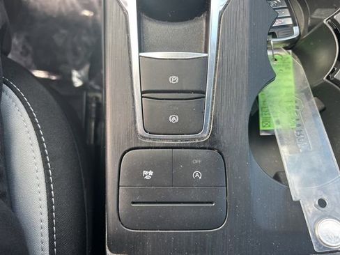Used 2023 Ford Escape Active image 20