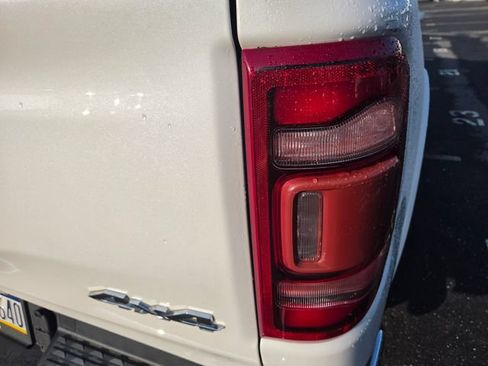 Used 2021 RAM 1500 Laramie AWD/4WD image 16
