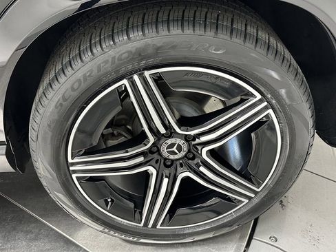 Certified 2024 Mercedes-Benz GLE 450 4MATIC image 22