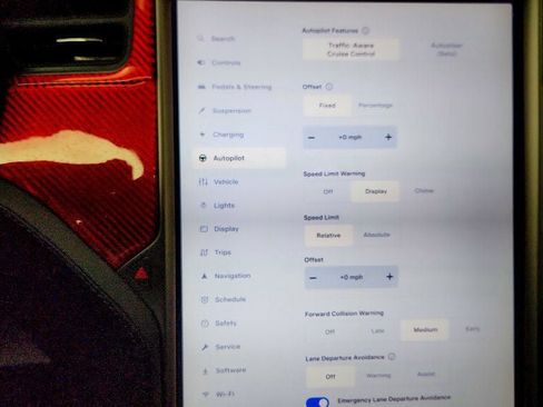 Used 2019 Tesla Model X 100D image 26