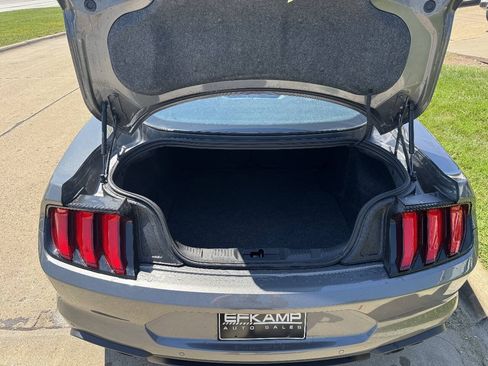 Used 2021 Ford Mustang GT Premium w/ GT Performance Package RWD image 10