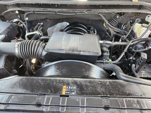 Used 2024 Chevrolet Silverado 2500 ZR2 w/ Technology Package AWD/4WD image 33