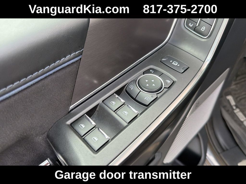 Used 2024 Ford F150 Platinum AWD/4WD image 17