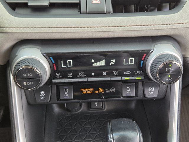 Used 2021 Toyota RAV4 XLE w/ Convenience Package AWD/4WD image 20
