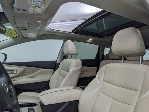 Used 2021 Nissan Murano SL image 3