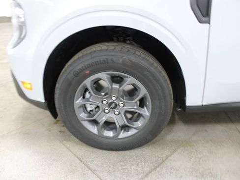 New 2026 Ford Maverick XLT w/ XLT Luxury Package AWD/4WD image 32