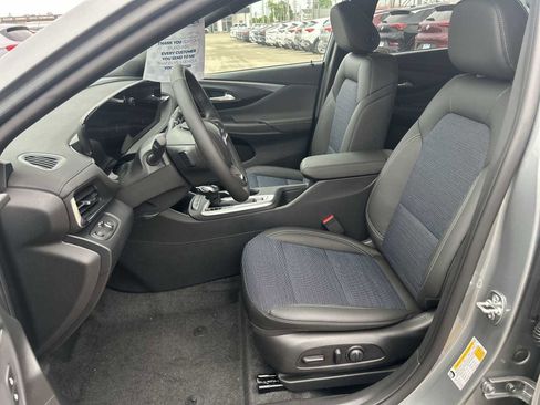 New 2026 Buick Envista Sport Touring w/ Convenience I Package FWD image 18