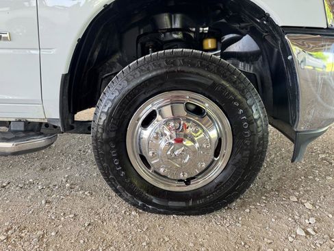 Used 2024 RAM 3500 Big Horn AWD/4WD image 47