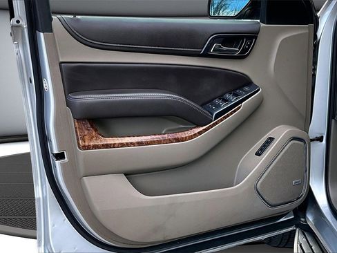 Used 2018 Chevrolet Tahoe Premier image 20