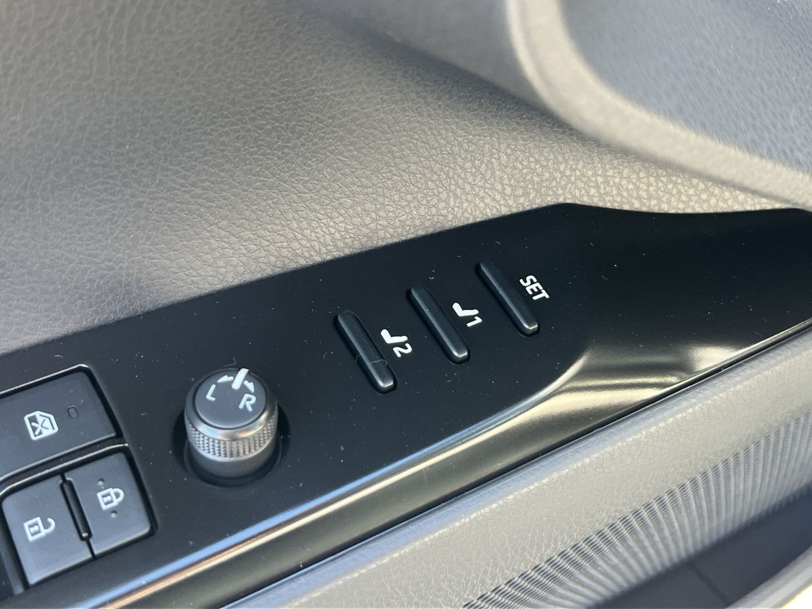 New 2026 Toyota Camry XLE w/ Premium Plus Package FWD image 24