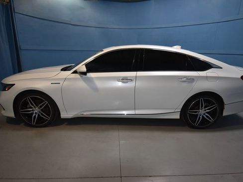 Used 2022 Honda Accord Touring image 31