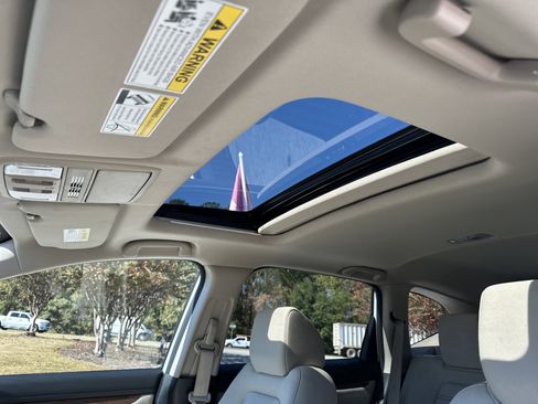 Used 2022 Honda CR-V EX image 31