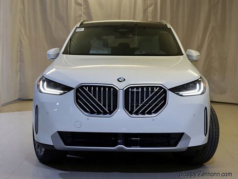 New 2026 BMW X3 xDrive30 image 5
