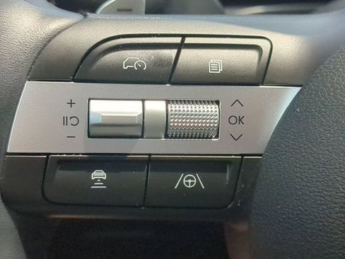 Certified 2026 Hyundai Tucson Limited FWD image 25
