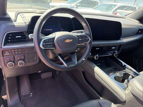 Used 2025 Chevrolet Tahoe LT image 27