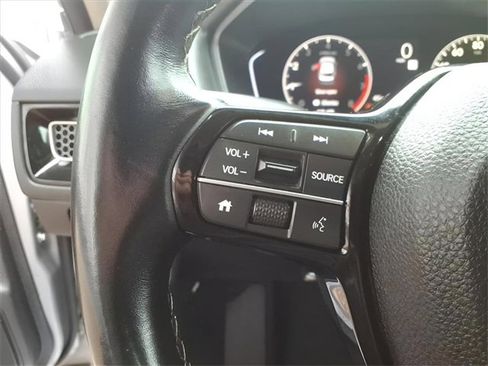 Used 2022 Honda Civic EX image 16