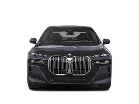 Certified 2023 BMW 740i RWD image 7