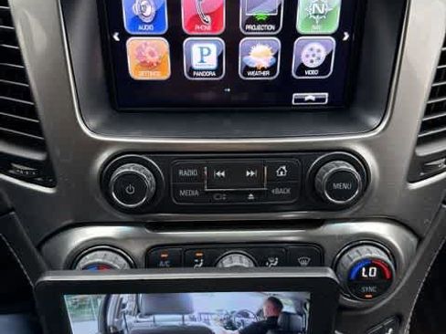 Used 2016 Chevrolet Tahoe LTZ AWD/4WD image 20