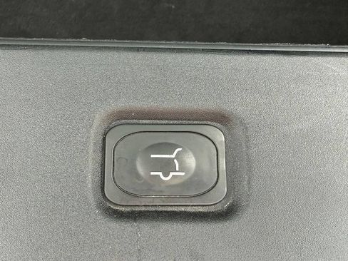 Used 2025 Ford Expedition Platinum AWD/4WD image 41