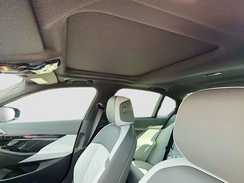 New 2026 BMW 540i xDrive 540i xDrive image 28