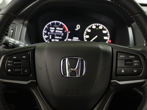 Used 2025 Honda Ridgeline RTL image 8