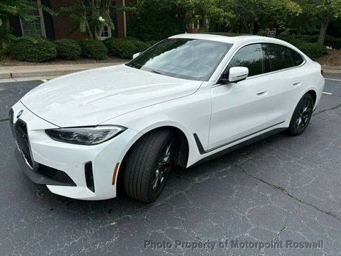 Used 2023 BMW i4 eDrive35 RWD image 2