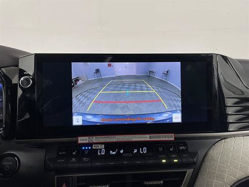 New 2026 Toyota Camry XLE AWD/4WD image 18