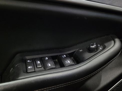 Used 2023 Jeep Grand Cherokee 4WD 4xe image 27