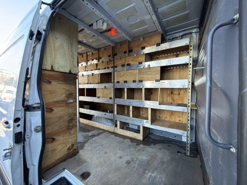 Used 2020 Mercedes-Benz Sprinter 2500 image 22