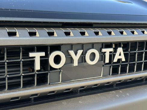 Used 2025 Toyota Land Cruiser image 10