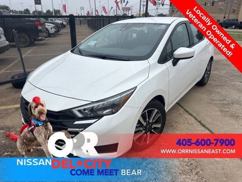 Certified 2025 Nissan Versa SV w/ Trunk Package FWD image 1