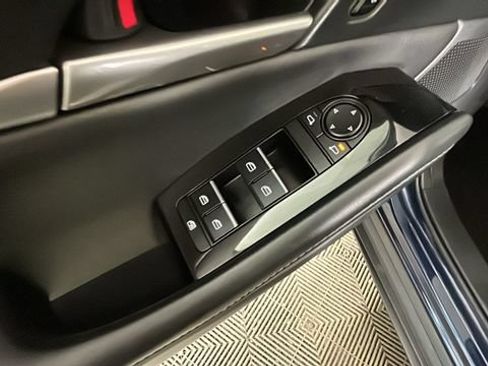 Used 2025 MAZDA CX-30 AWD 2.5 S w/ Select Sport Pkg image 11
