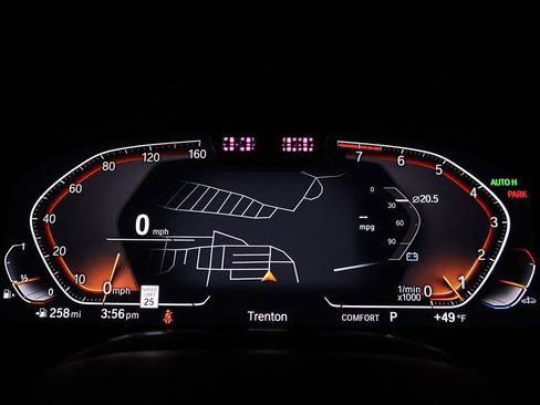 Used 2021 BMW 740i xDrive w/ Premium Package image 42