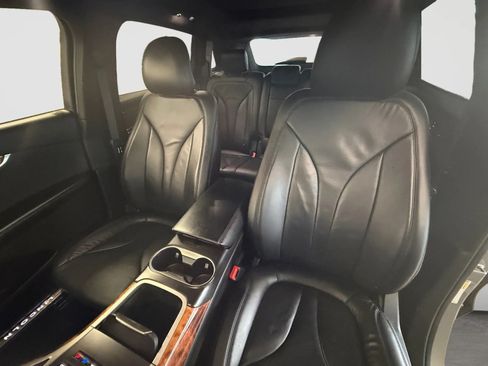 Used 2017 Lincoln MKX Reserve w/ Lincoln MKX Climate Package AWD/4WD image 13