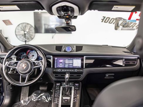 Used 2021 Porsche Macan S AWD/4WD image 36