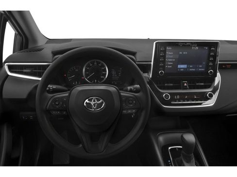 Used 2021 Toyota Corolla LE FWD image 2