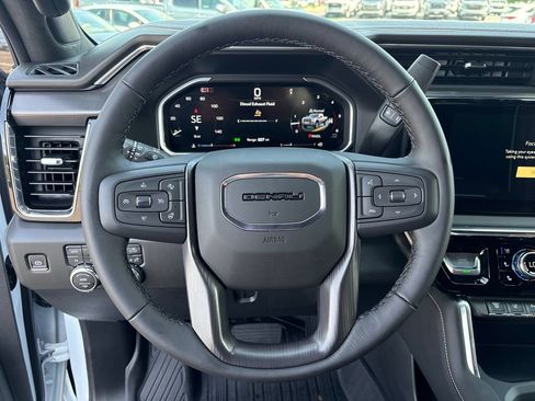 New 2026 GMC Sierra 2500 Denali Ultimate AWD/4WD image 19