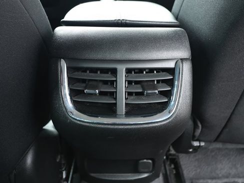 Used 2024 Chevrolet Malibu LT FWD image 28