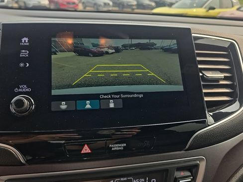 Used 2021 Honda Passport Sport image 18
