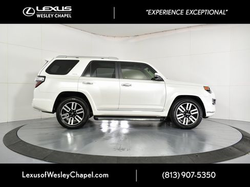 Used 2018 Toyota 4Runner Limited image 4