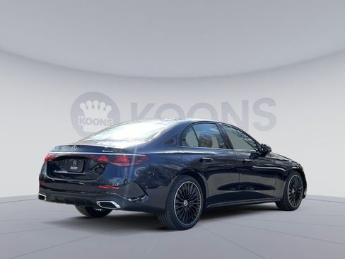 New 2026 Mercedes-Benz E 450 4MATIC Sedan image 5
