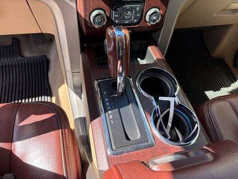 Used 2013 Ford F150 King Ranch w/ King Ranch Luxury Pkg image 23