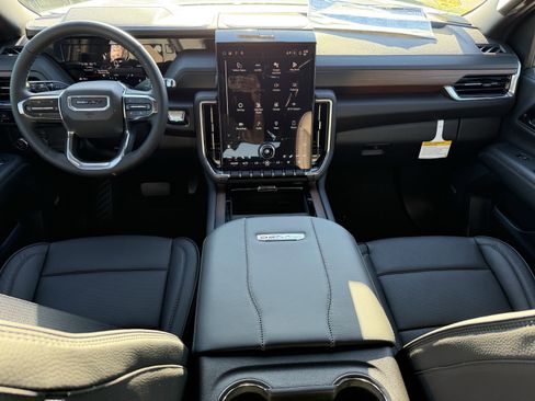 New 2026 GMC Yukon Denali image 10