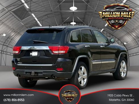 Used 2012 Jeep Grand Cherokee Overland Summit AWD/4WD image 9