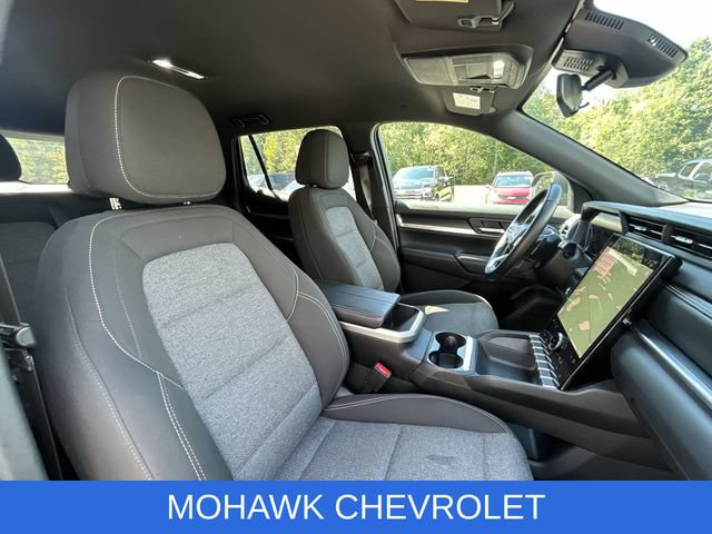 Certified 2025 GMC Terrain Elevation AWD/4WD image 28