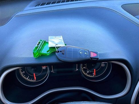 Used 2016 Jeep Cherokee Latitude w/ Comfort & Sound Group image 10