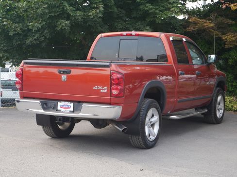 Used 2007 Dodge Ram 1500 Truck SLT w/ Ramcharger Group AWD/4WD image 17