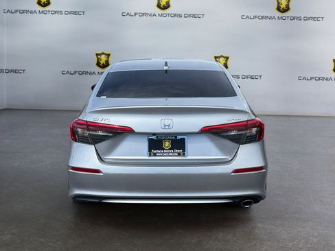 Used 2023 Honda Civic Sport image 4