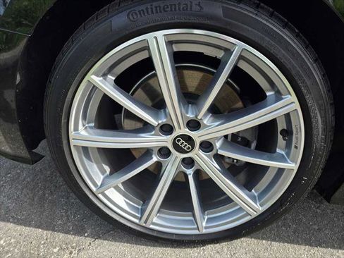 Certified 2025 Audi A5 2.0T Premium Plus image 9