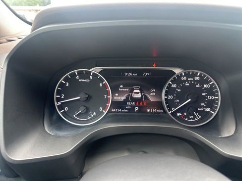 Used 2022 Nissan Rogue S image 16